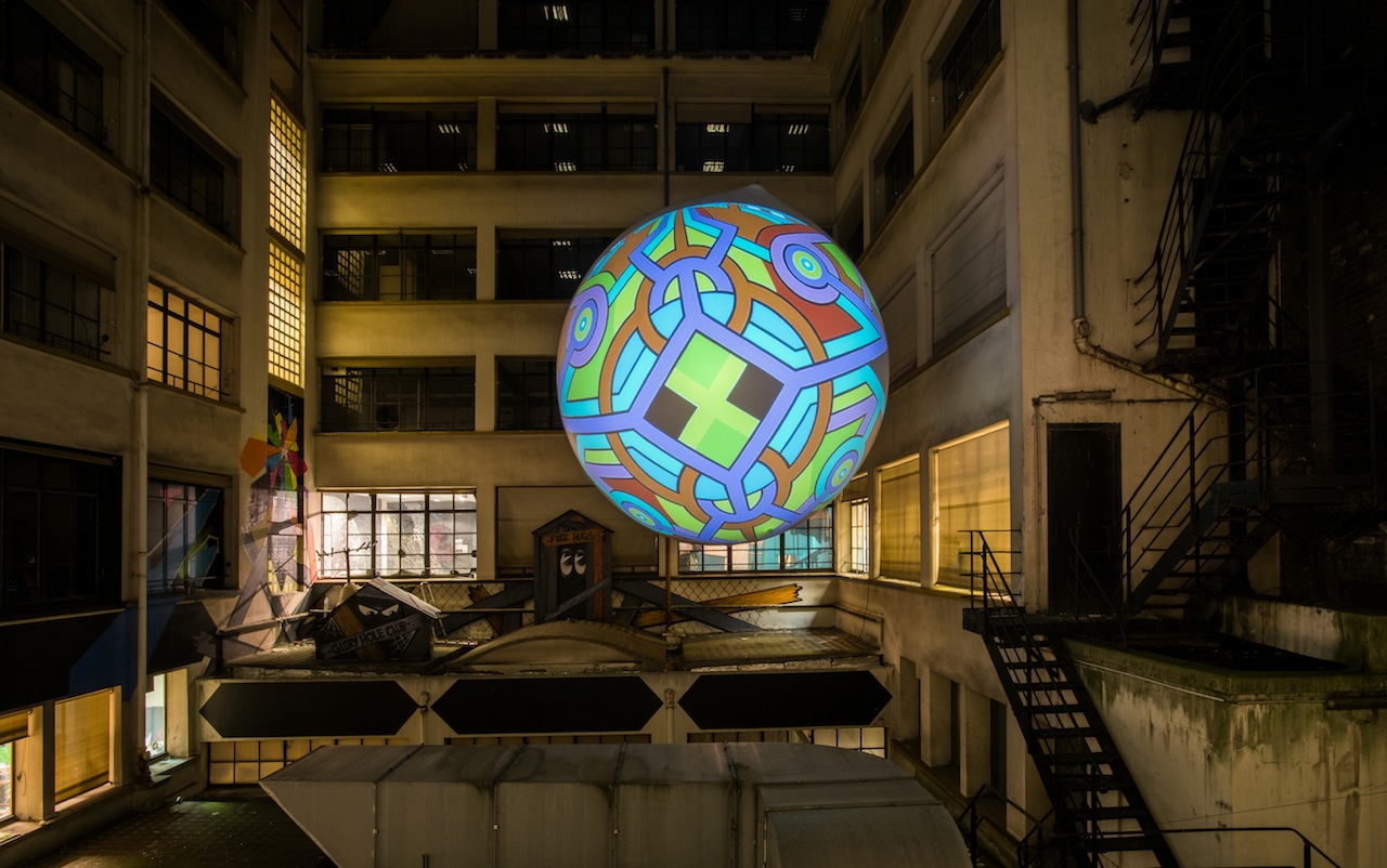 astroglyphe lab 14	- seize happywallmaker & nicolas barraud - photo alex perret